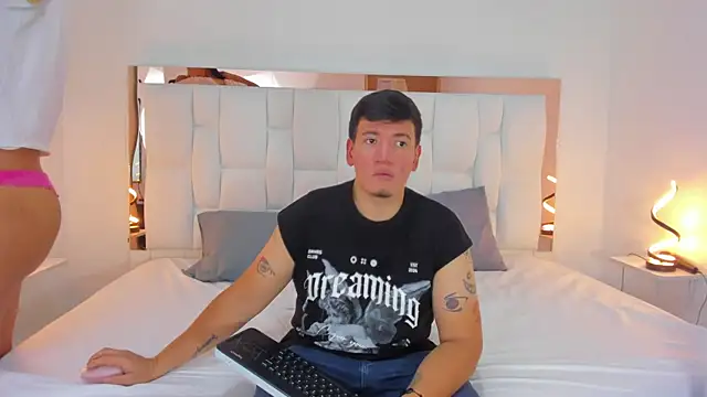 ZoeandEthan online show from 09/16/25, 06:31