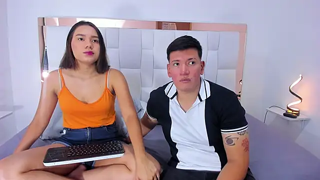 ZoeandEthan online show from 09/27/25, 09:32