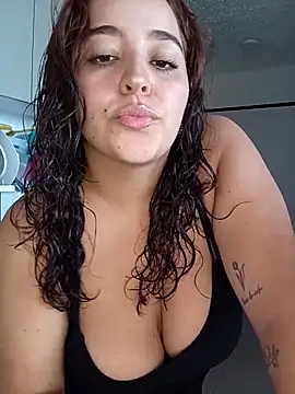 LoanaSantos online show from 11/12/25, 09:18