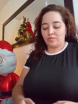 LoanaSantos online show from 12/18/25, 09:29