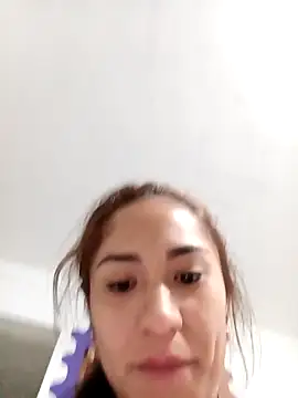 Liahdiaz  online show from 11/15/25, 11:03