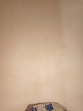 Liahdiaz  online show from 11/27/25, 12:27