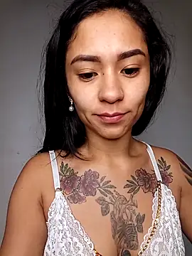 Liahdiaz  online show from 12/15/25, 01:17