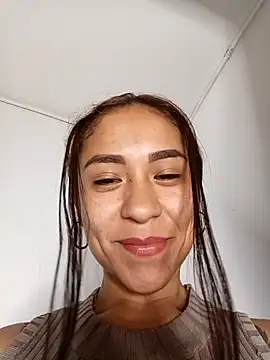 Liahdiaz  online show from 11/19/25, 05:13