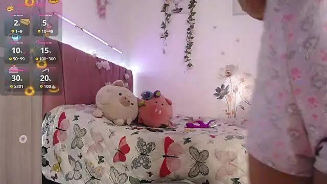 Liahdiaz  online show from 02/03/26, 12:43