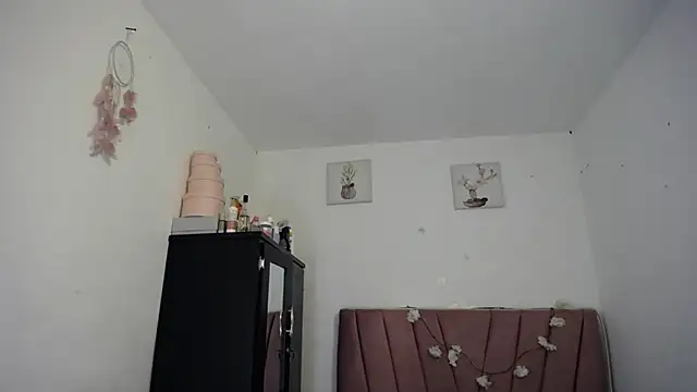 Snapshot of Liahdiaz_ chatting on 07/10/26, 01:33 Liahdiaz online show from 07/10/26, 01:33