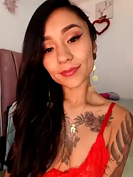 Snapshot of Liahdiaz_ chatting on 09/21/25, 02:39 Liahdiaz online show from 09/21/25, 02:39