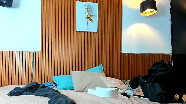 Snapshot of galactica_ chatting on 11/03/25, 11:36 galactica online show from 11/03/25, 11:36