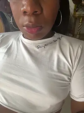 LicyEvans1 online show from 02/12/26, 09:14