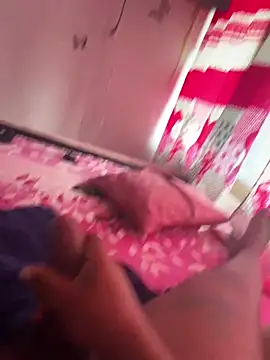 LicyEvans1 online show from 02/07/26, 07:44