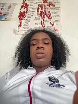 LicyEvans1 online show from 04/21/26, 07:42
