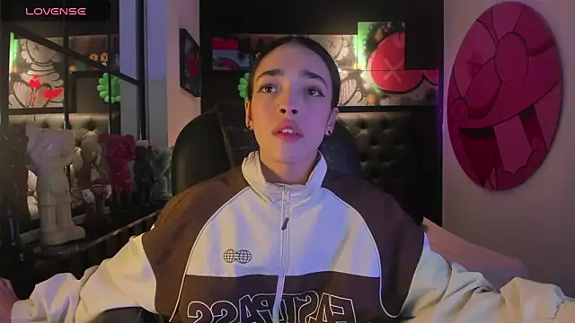 miIa bratz online show from 03/06/26, 08:37