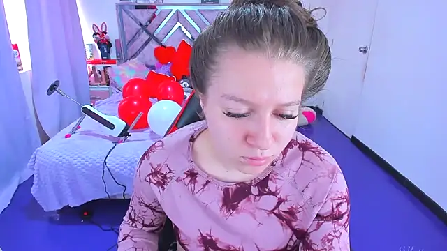 Luna Analya online show from 02/14/26, 05:46