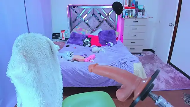 Snapshot of Luna_Analya chatting on 11/06/25, 12:36 Luna Analya online show from 11/06/25, 12:36