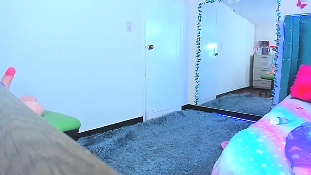 Snapshot of Luna_Analya chatting on 09/10/25, 11:26 Luna Analya online show from 09/10/25, 11:26