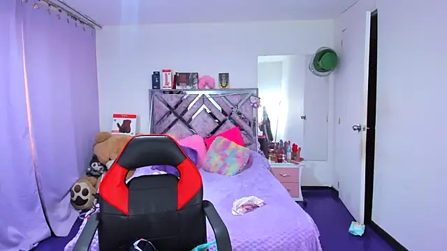 Luna Analya online show from 04/08/26, 02:51