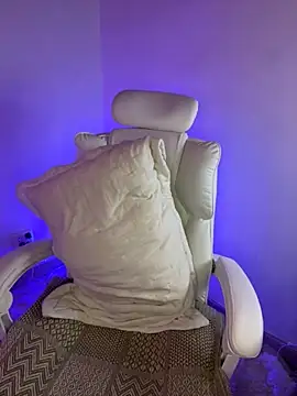 Vicky Saidi online show from 11/10/25, 11:59