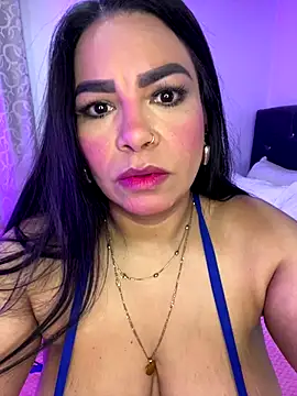 Vicky Saidi online show from 10/27/25, 12:06