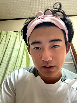 shoma2003 online show from 10/21/25, 12:59