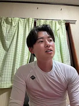 Snapshot of shoma2003 chatting on 05/14/26, 11:18 shoma2003 online show from 05/14/26, 11:18