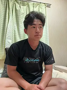 Snapshot of shoma2003 chatting on 07/19/26, 02:14 shoma2003 online show from 07/19/26, 02:14