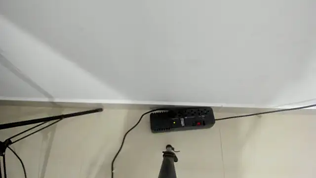 Rihanna hotx online show from 12/19/25, 02:59