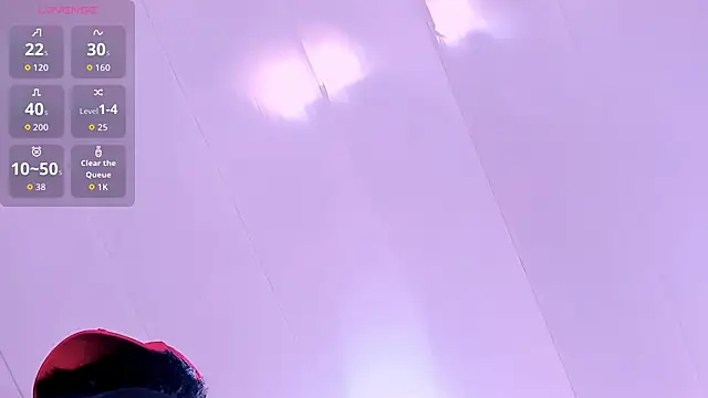 Rihanna hotx online show from 09/10/25, 04:11