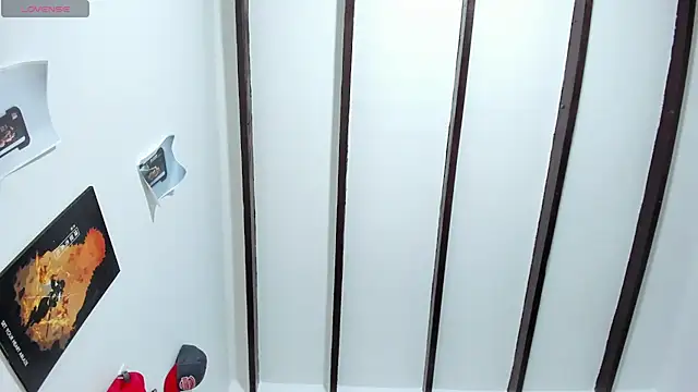 Rihanna hotx online show from 02/18/26, 03:04