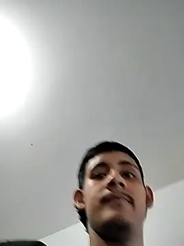 Rihanna hotx online show from 10/23/25, 03:27