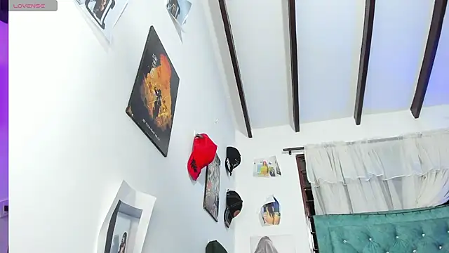 Rihanna hotx online show from 02/07/26, 02:41