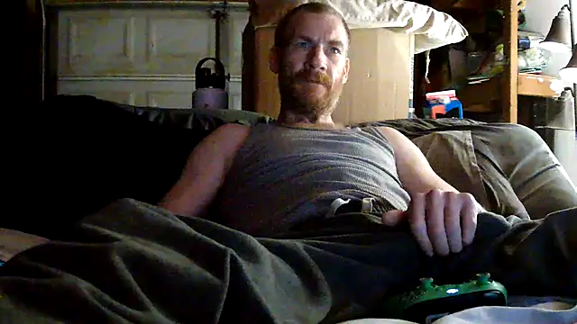 Snapshot of Tiggitytomociti chatting on 03/02/26, 02:45 Tiggitytomociti online show from 03/02/26, 02:45