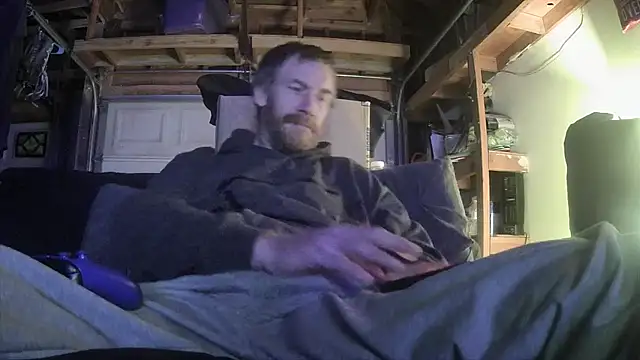 Snapshot of Tiggitytomociti chatting on 02/07/26, 10:23 Tiggitytomociti online show from 02/07/26, 10:23