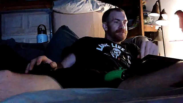 Snapshot of Tiggitytomociti chatting on 03/01/26, 05:07 Tiggitytomociti online show from 03/01/26, 05:07