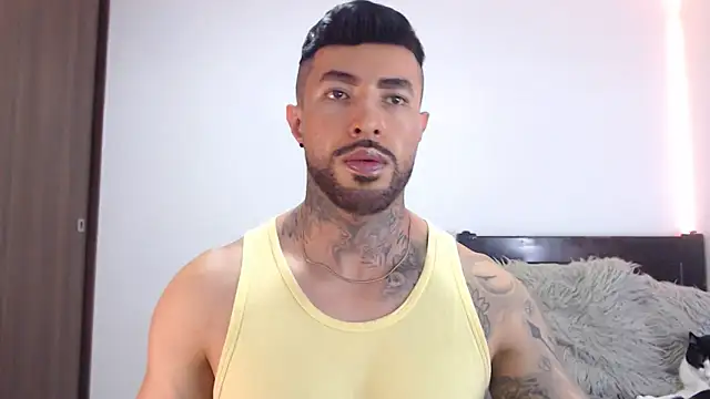 andrea de lucaa online show from 02/19/26, 03:47