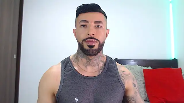 andrea de lucaa online show from 02/07/26, 03:58