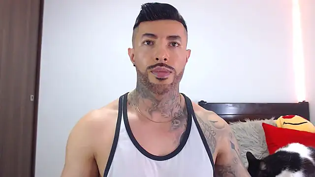 andrea de lucaa online show from 02/11/26, 03:39