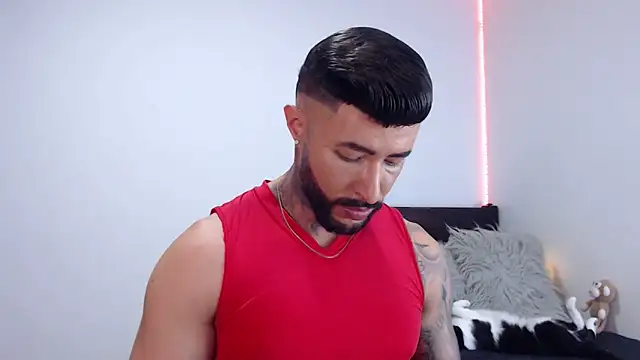 andrea de lucaa online show from 09/24/25, 03:02