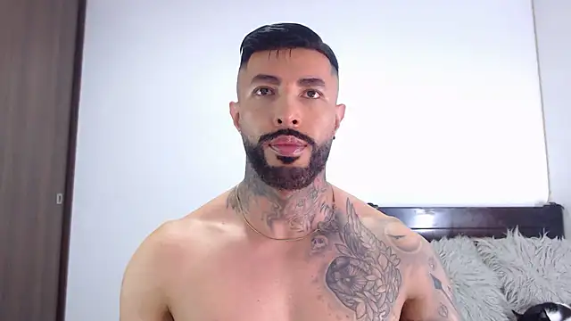 andrea de lucaa online show from 01/13/26, 04:49