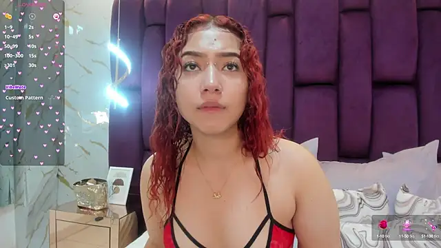 Snapshot of megannherrera chatting on 09/16/25, 12:06 megannherrera online show from 09/16/25, 12:06