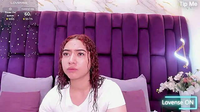 megannherrera online show from 02/03/26, 12:21