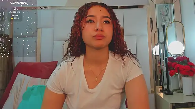 megannherrera online show from 04/14/26, 08:14