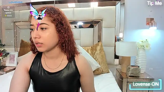 Snapshot of megannherrera chatting on 12/05/25, 11:53 megannherrera online show from 12/05/25, 11:53