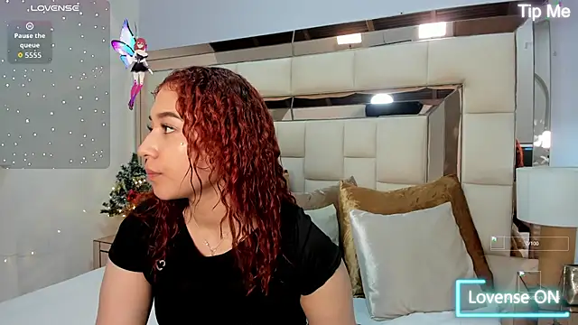 Snapshot of megannherrera chatting on 12/04/25, 11:53 megannherrera online show from 12/04/25, 11:53