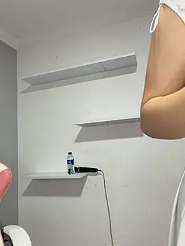 sofi sweet 7 online show from 04/09/26, 05:41