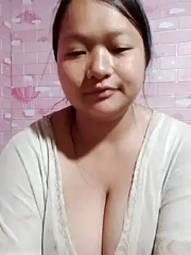 girl-babi online show from 04/23/26, 12:29