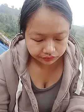 girl-babi online show from 10/27/25, 02:45