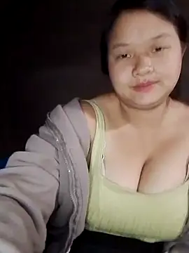 girl-babi online show from 11/26/25, 02:44