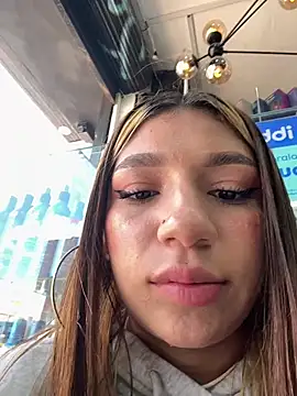 Isabella18 pink online show from 07/28/26, 03:08