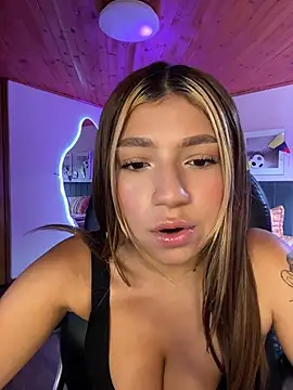 Isabella18 pink online show from 07/08/26, 05:57