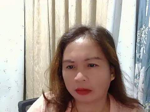 Pink Scarlet online show from 12/16/25, 06:34